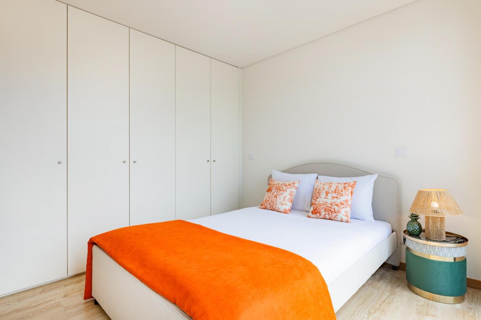 Duque De Saldanha Residences Porto Bilik gambar