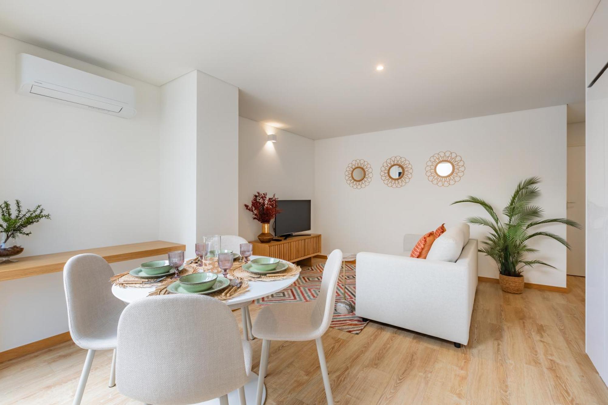 Duque De Saldanha Residences Porto Bilik gambar