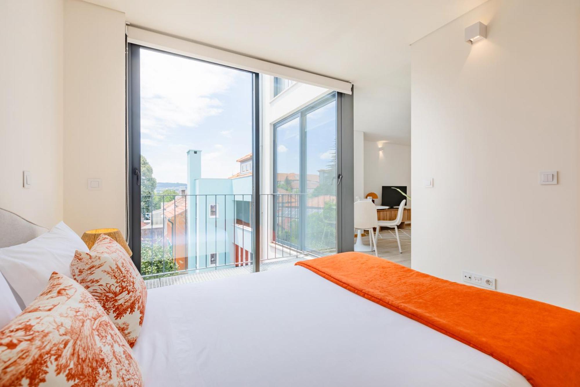 Duque De Saldanha Residences Porto Bilik gambar