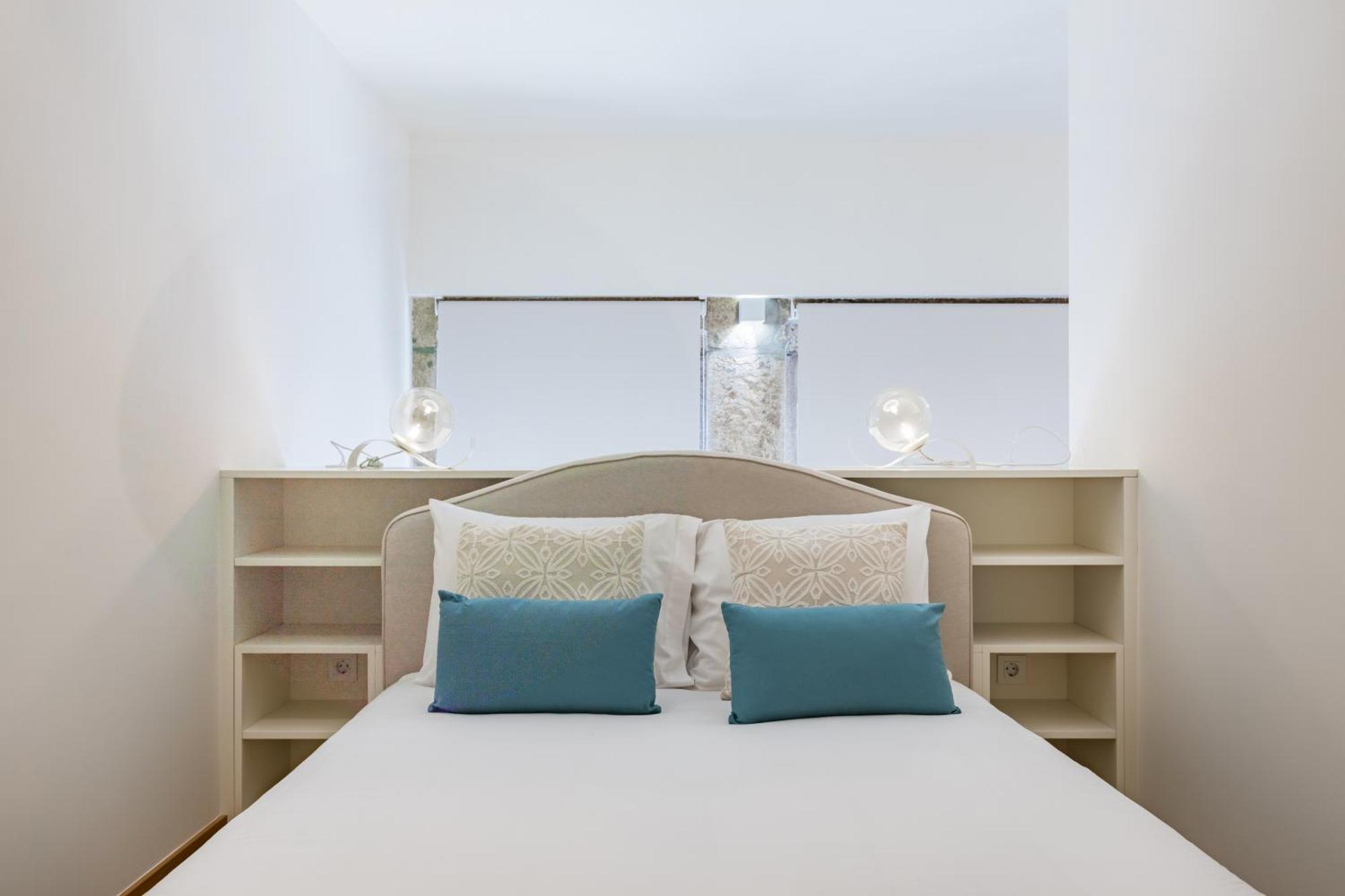 Duque De Saldanha Residences Porto Bilik gambar